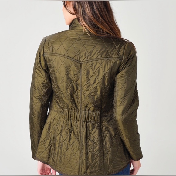 NWT Barbour Olive Cavalry Polarquilt jacket US 4/UK 8 FINAL PRICE REDUCTION - Picture 4 of 16